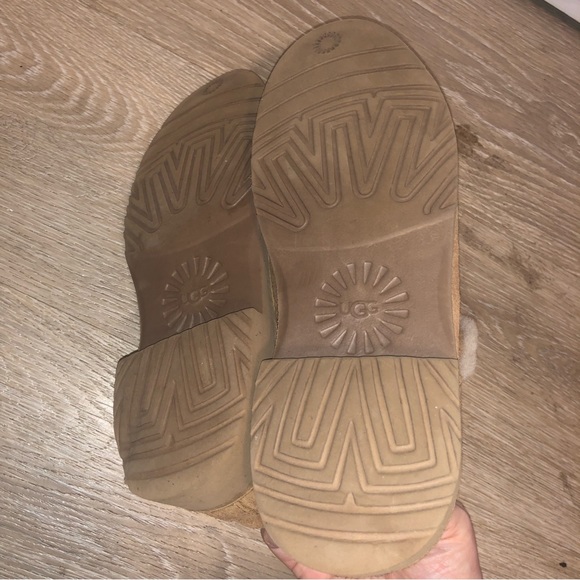 Ugg ladies winter boots bootie’s size 7 - Picture 4 of 8